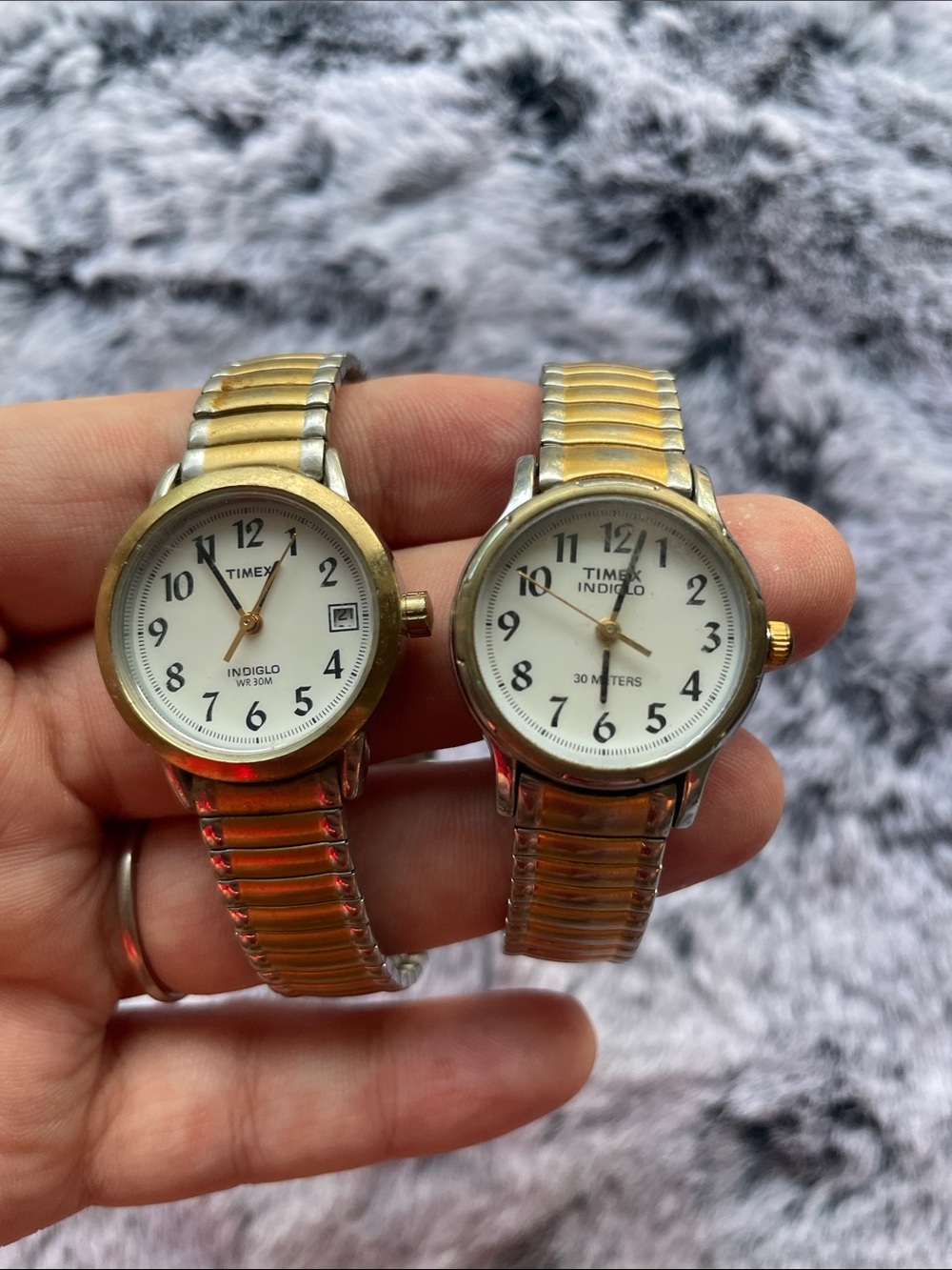 2pc LOT •TIMEX• Vintage Metal Expansion Indiglo Quartz Watches 30M